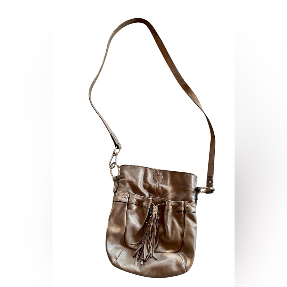 ☀️B Makowsky Taupe/Light Brown Tassel Crossbody☀️
